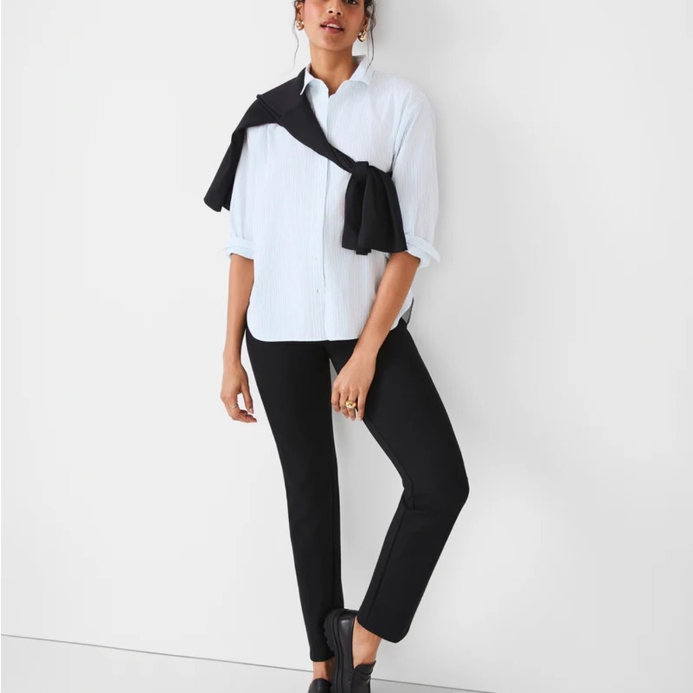 SPANXsmooth™ PerfectFit
Ponte Slim Straight Pant | Classic Black